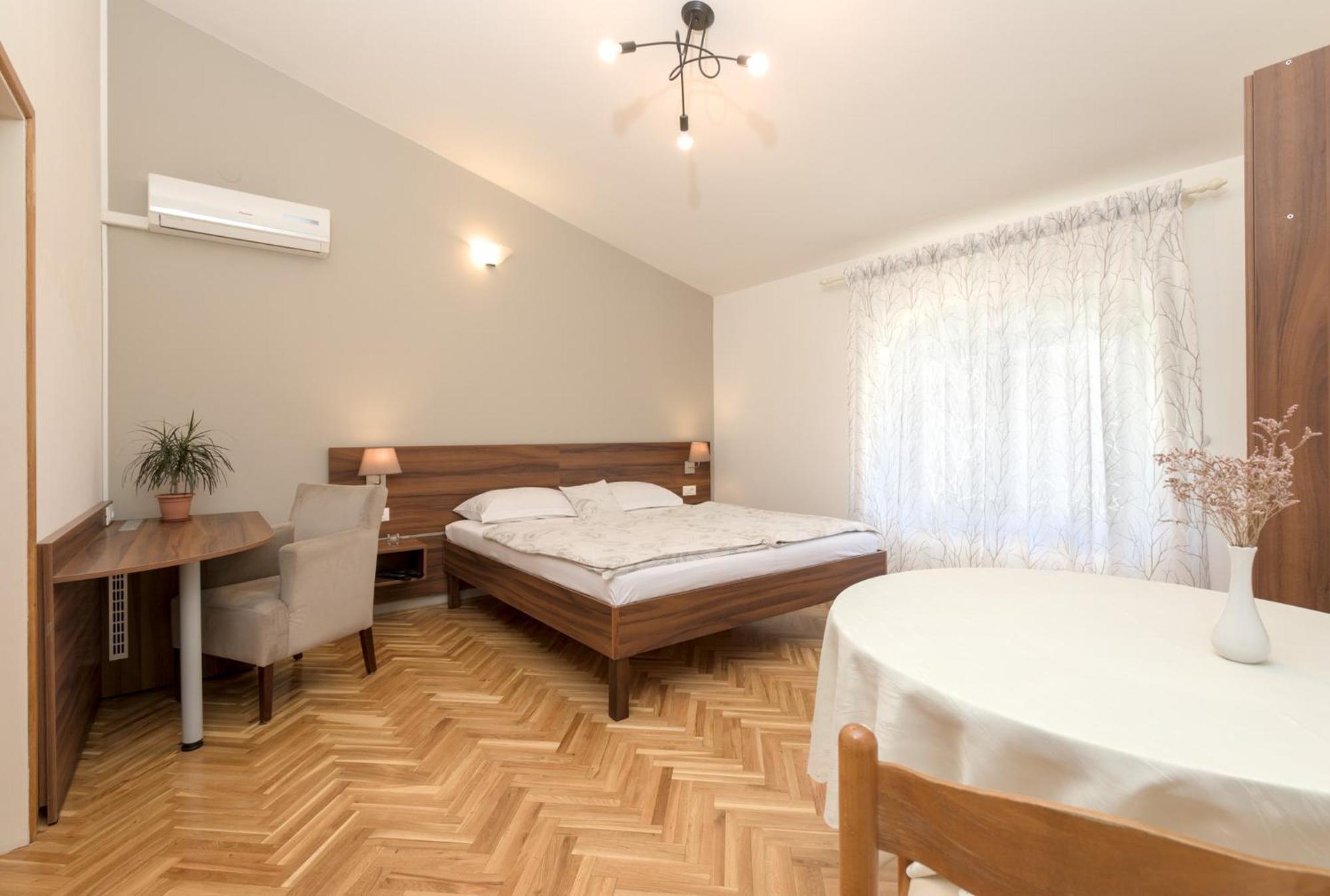 פונאנט Villa Paradiso מראה חיצוני תמונה